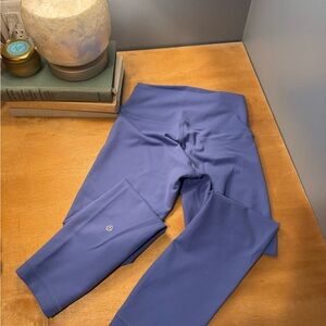 Lululemon Wunder Train HR Tight 23” - Water Drop / size 4